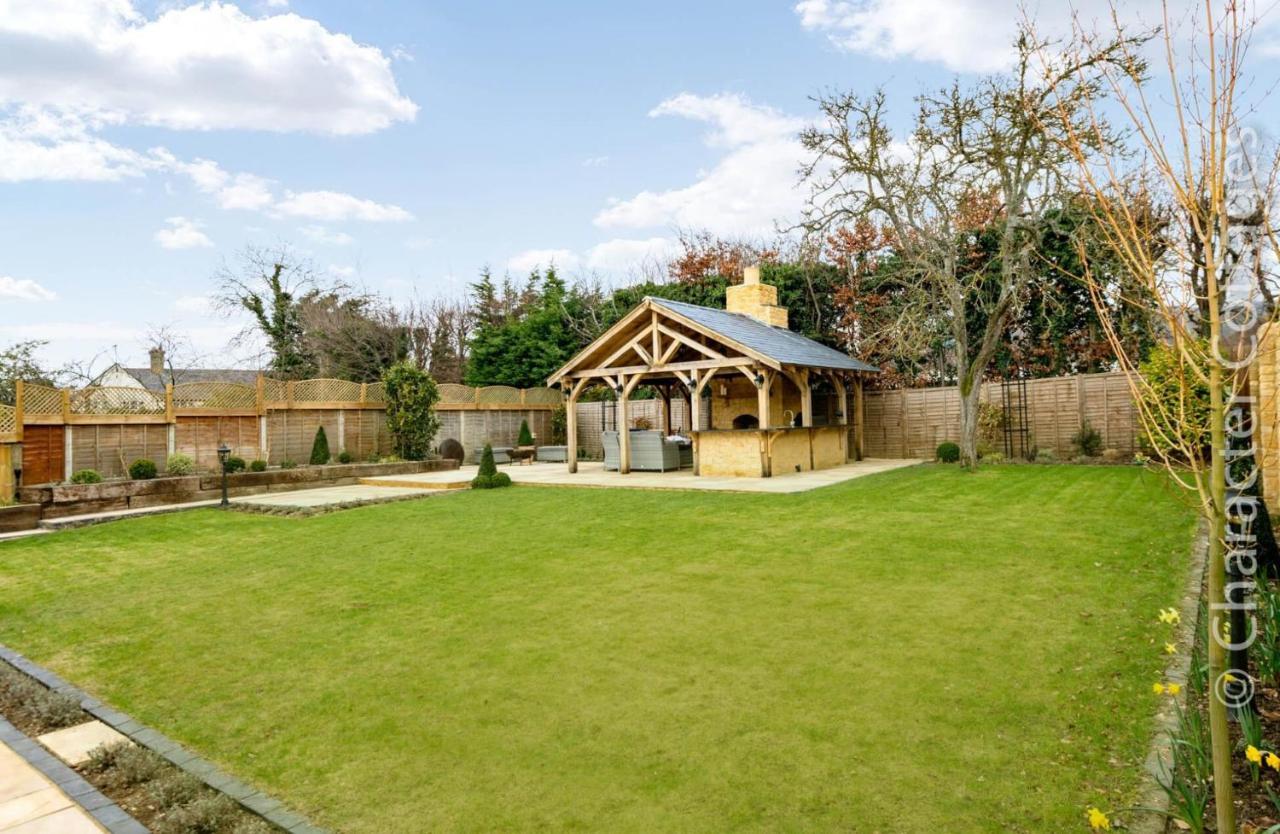 Cotsall House Broadway  Exterior photo